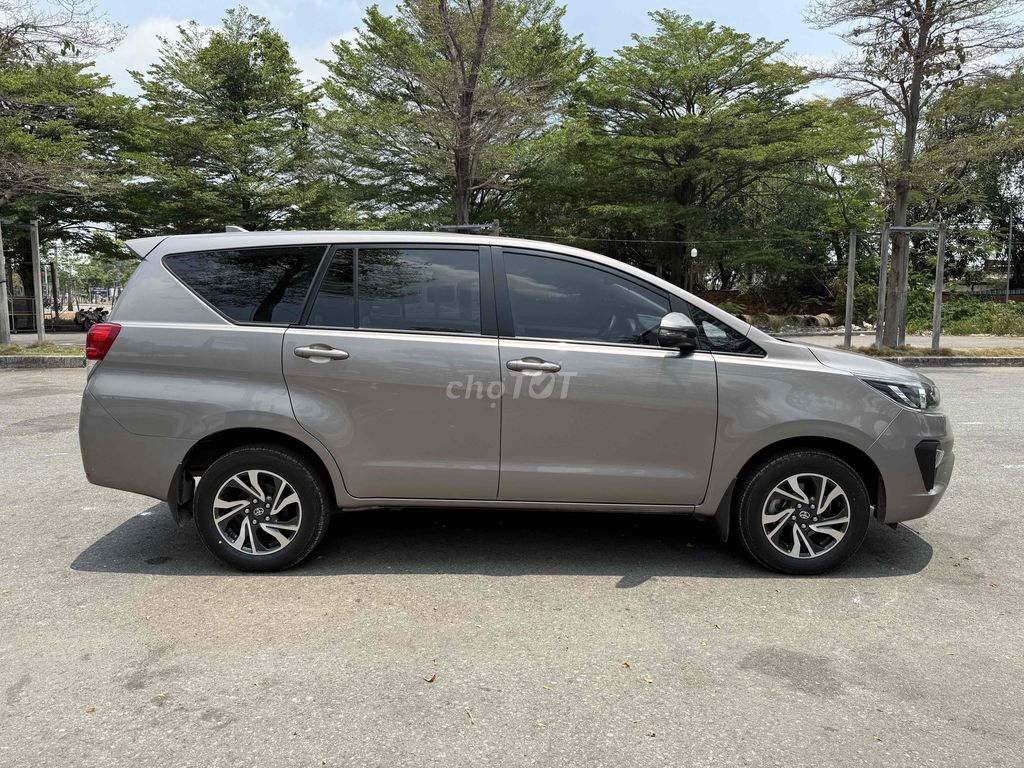 Toyota Innova 2023 - ảnh 3