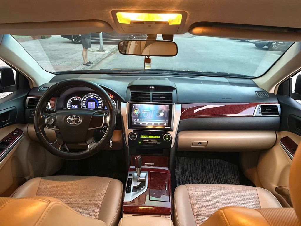 Toyota Camry 2014 - ảnh 4