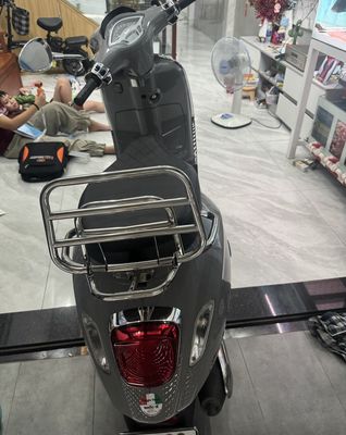 Piaggio Vespa 2023 - ảnh 1