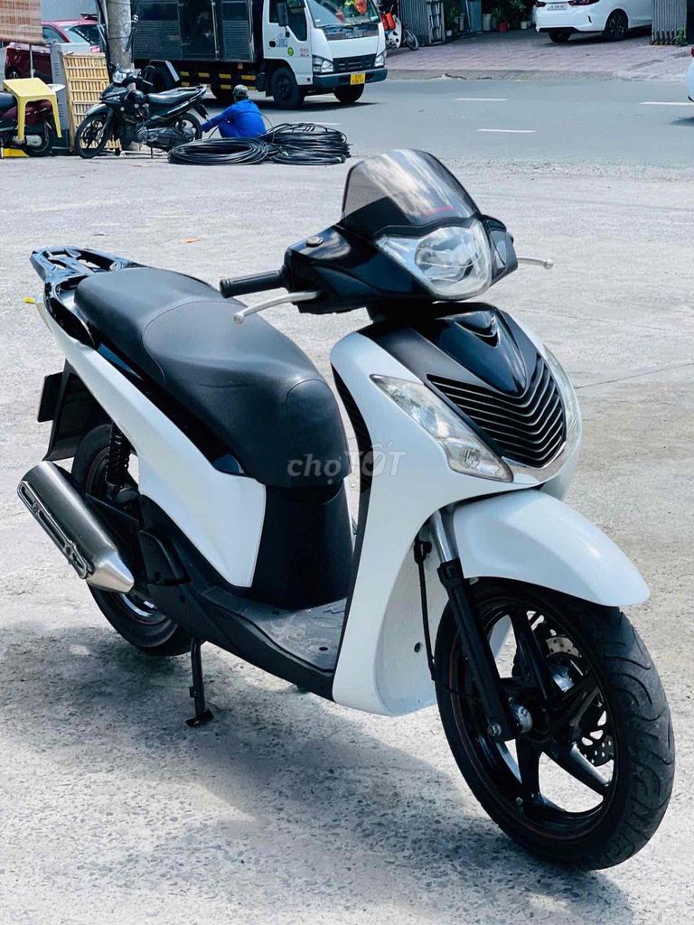 Honda SH 2011 - ảnh 3