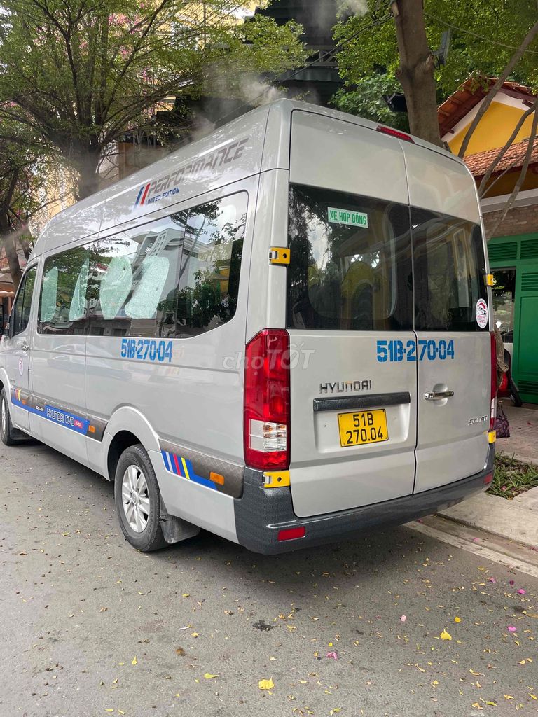 Hyundai Solati - ảnh 3