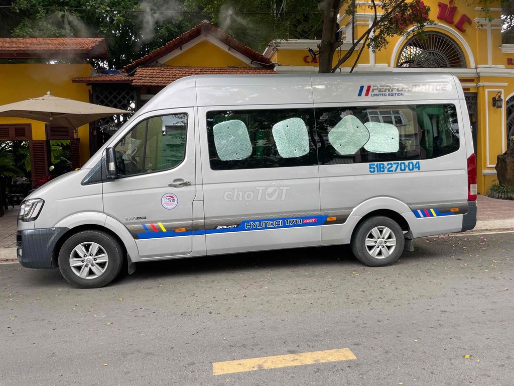 Hyundai Solati - ảnh 4