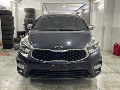Kia Carens - ảnh 1