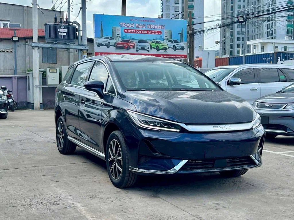 BYD M6 - ảnh 3