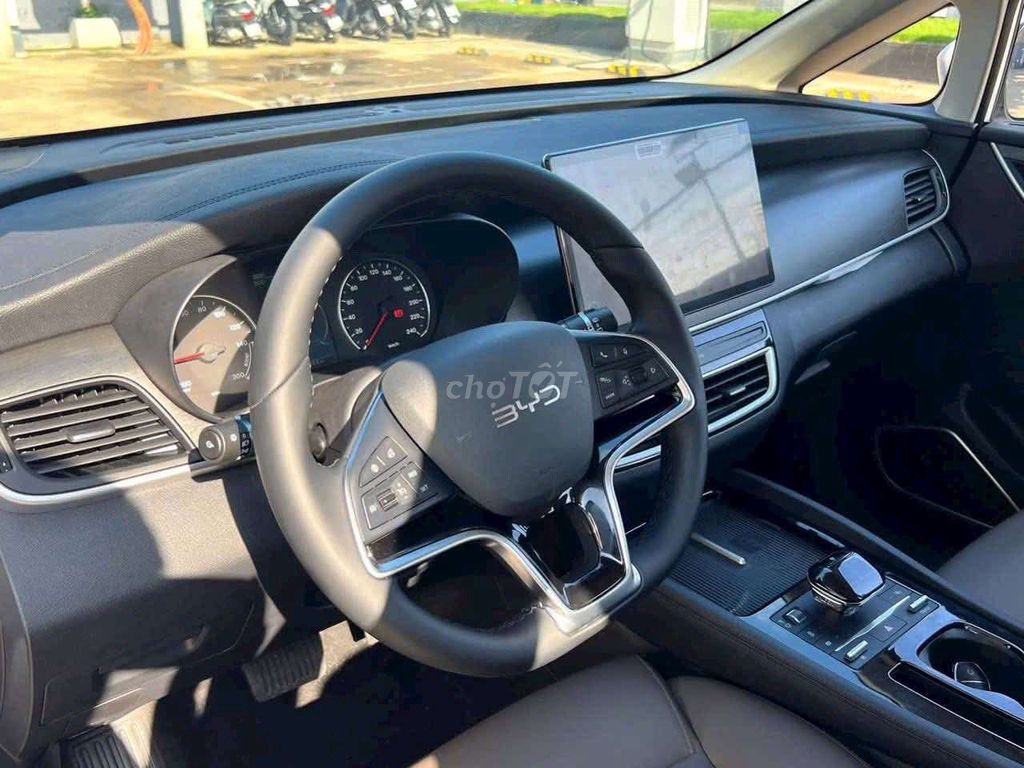 BYD M6 - ảnh 5