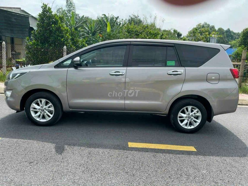 Toyota Innova 2018 - ảnh 2