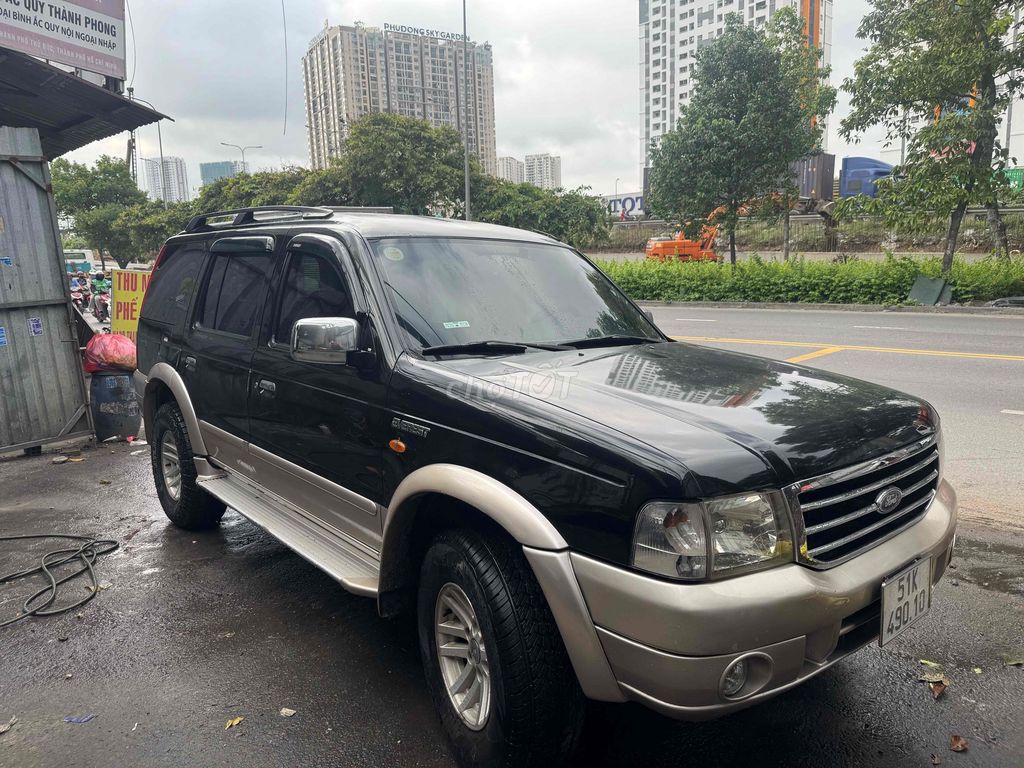Ford Everest 2005 - ảnh 1