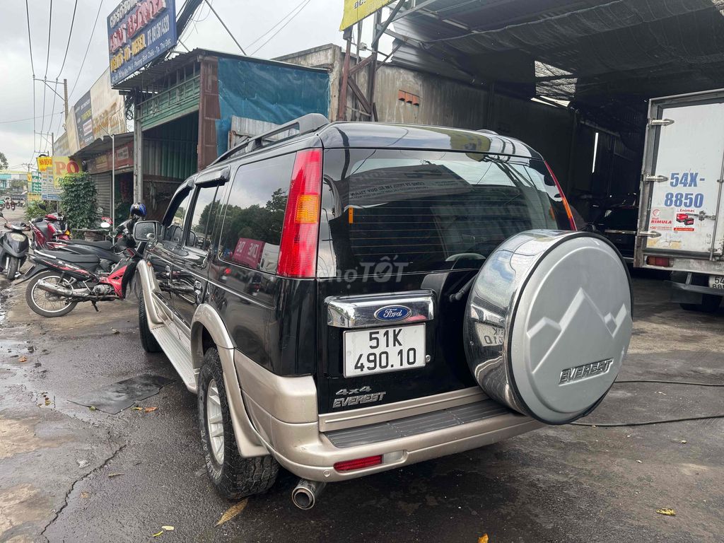 Ford Everest 2005 - ảnh 3