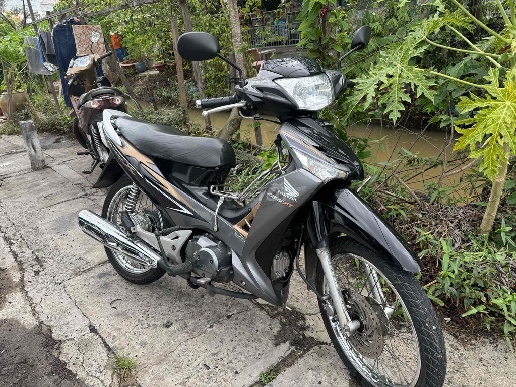 Honda Future 2010 - ảnh 2