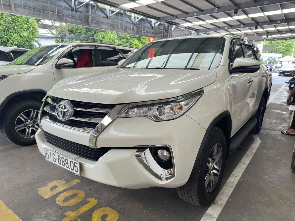 Toyota Fortuner 2018 - ảnh 1