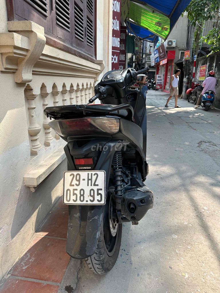 Honda SH 2018 - ảnh 4