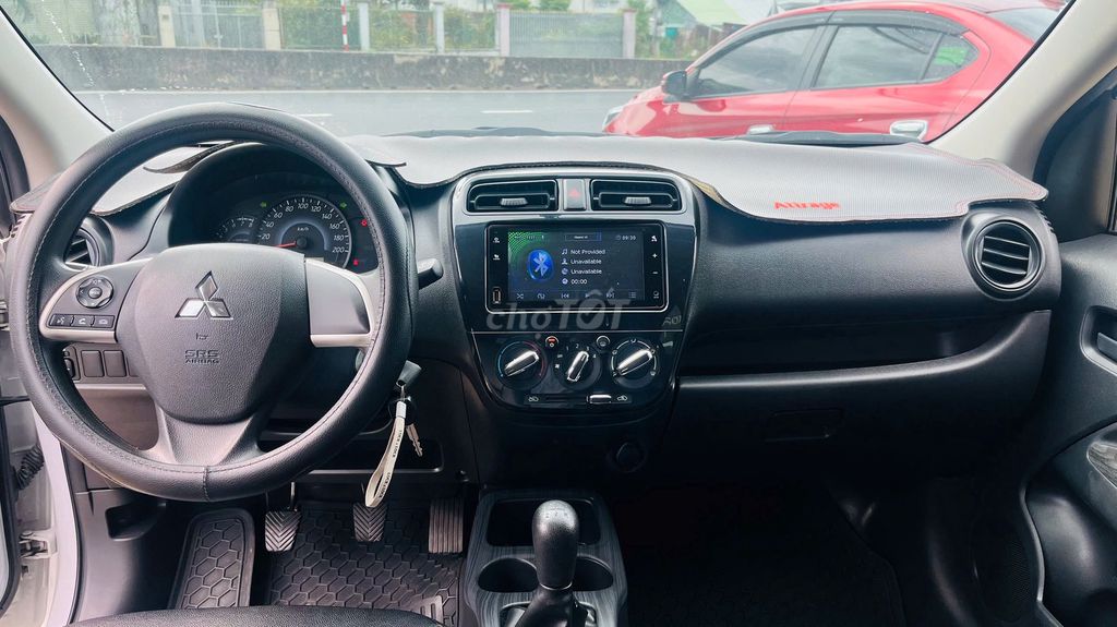 Mitsubishi Attrage 2025 - ảnh 3
