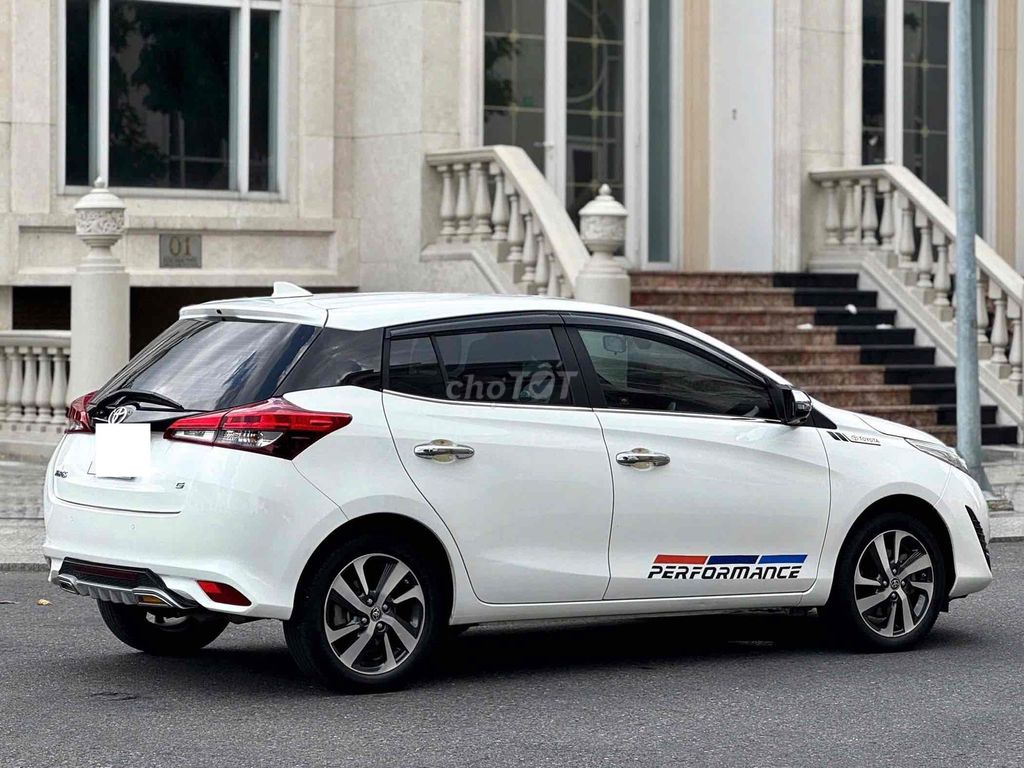 Toyota Yaris 1.5G 2018 - ảnh 4