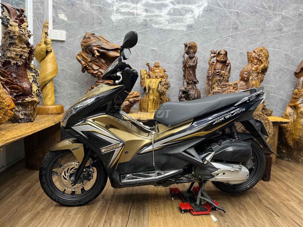 Honda Airblade 2015 - ảnh 5