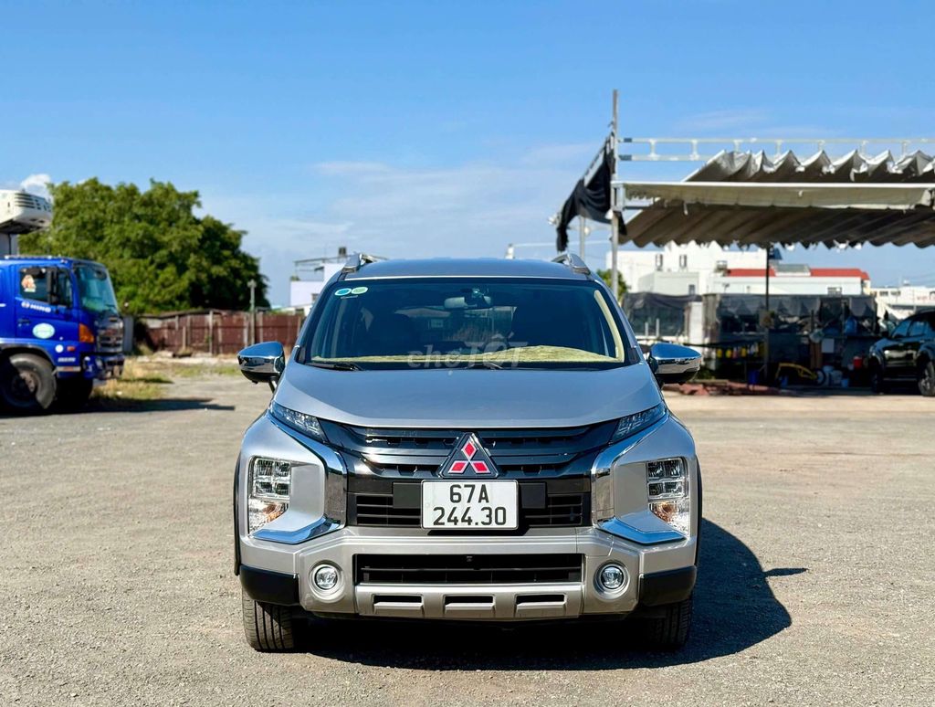 Mitsubishi Xpander Cross 2021 - ảnh 1