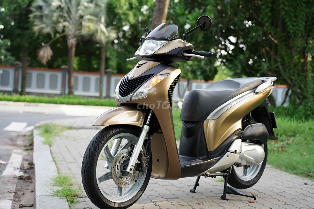 Honda SH 2010 - ảnh 1