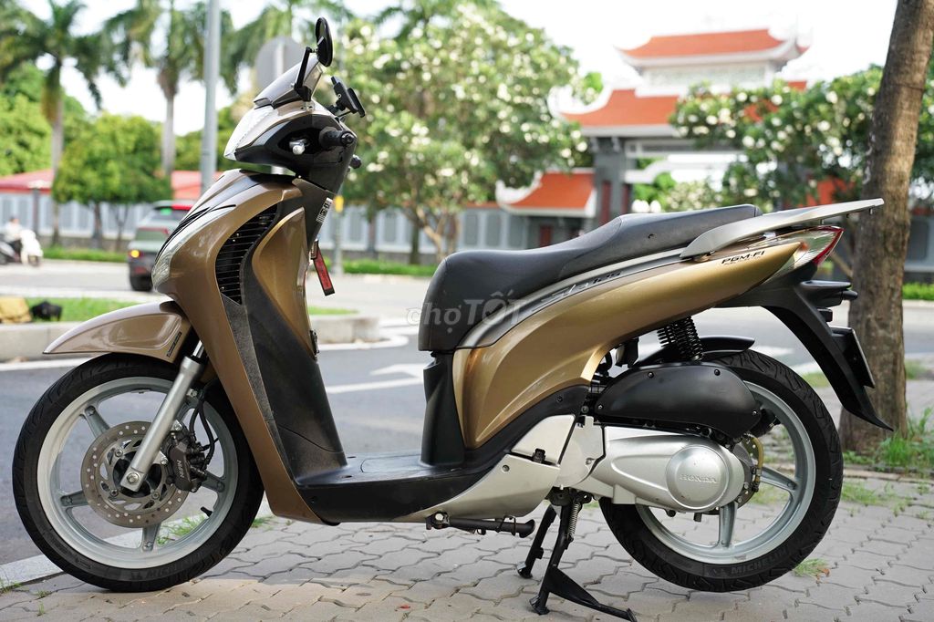 Honda SH 2010 - ảnh 3