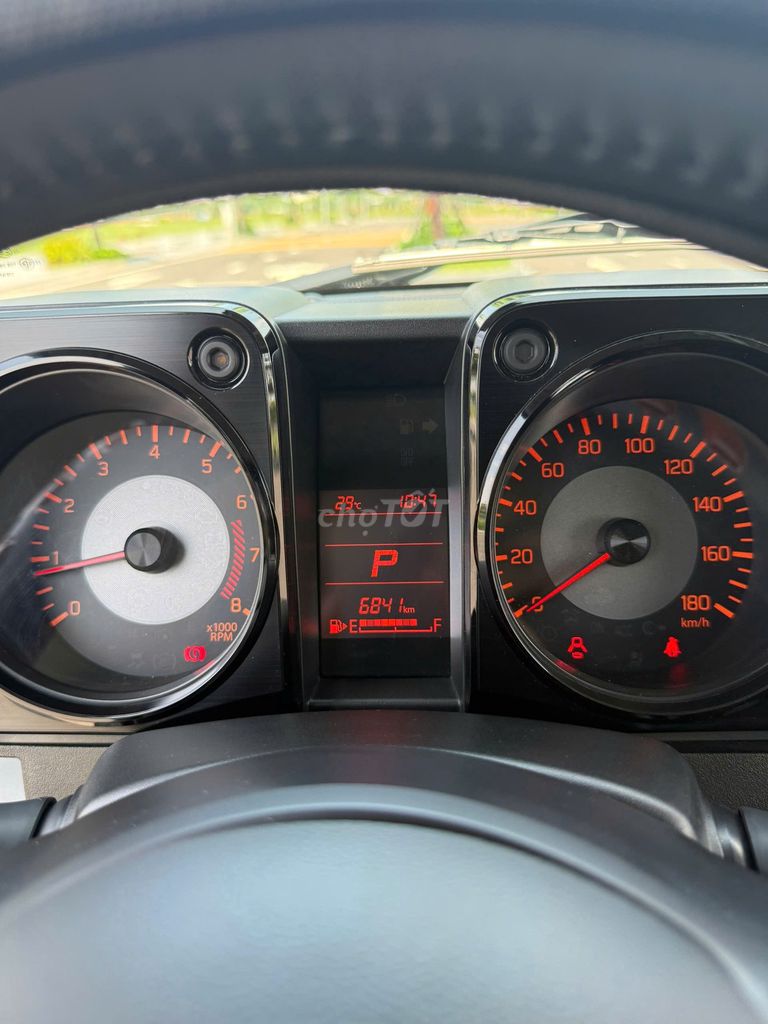 Suzuki Jimny 2024 - ảnh 2