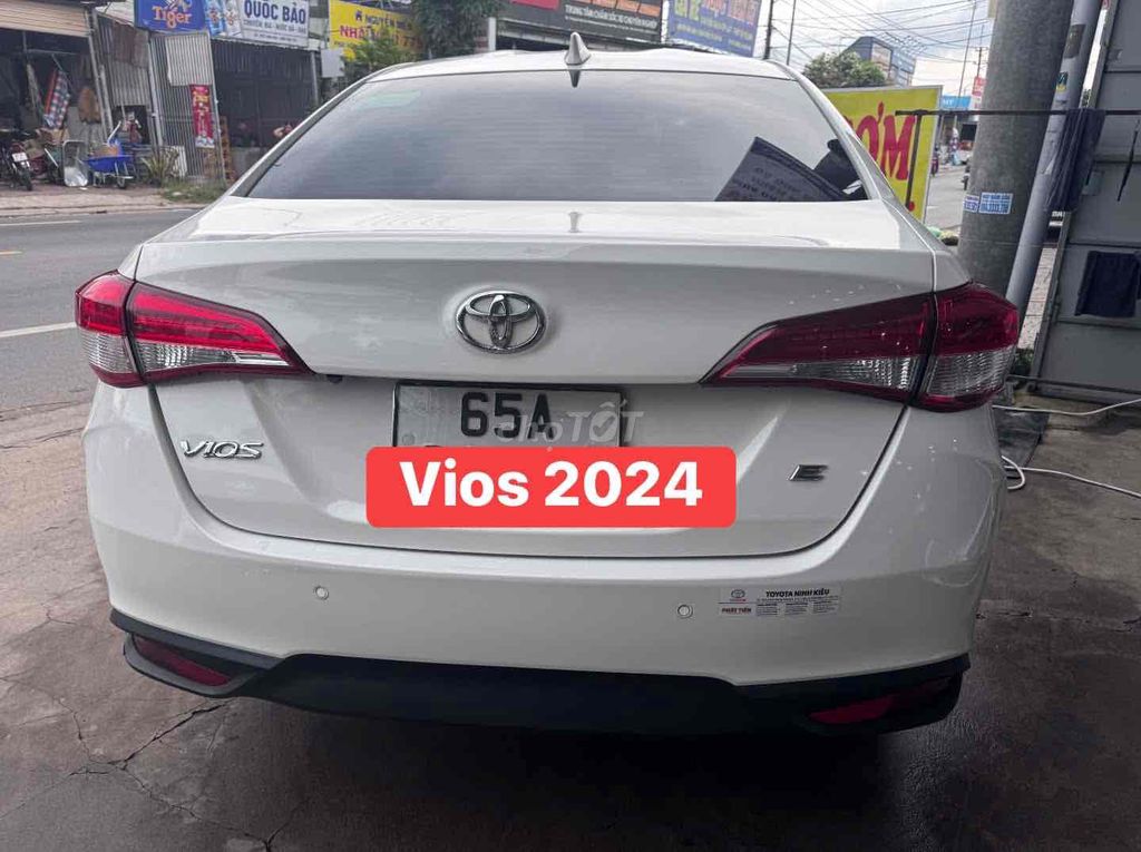 Toyota Vios 2024 - ảnh 1