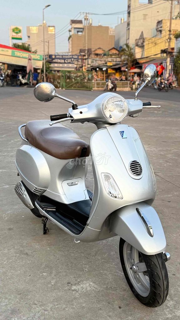Piaggio 2012 - ảnh 1