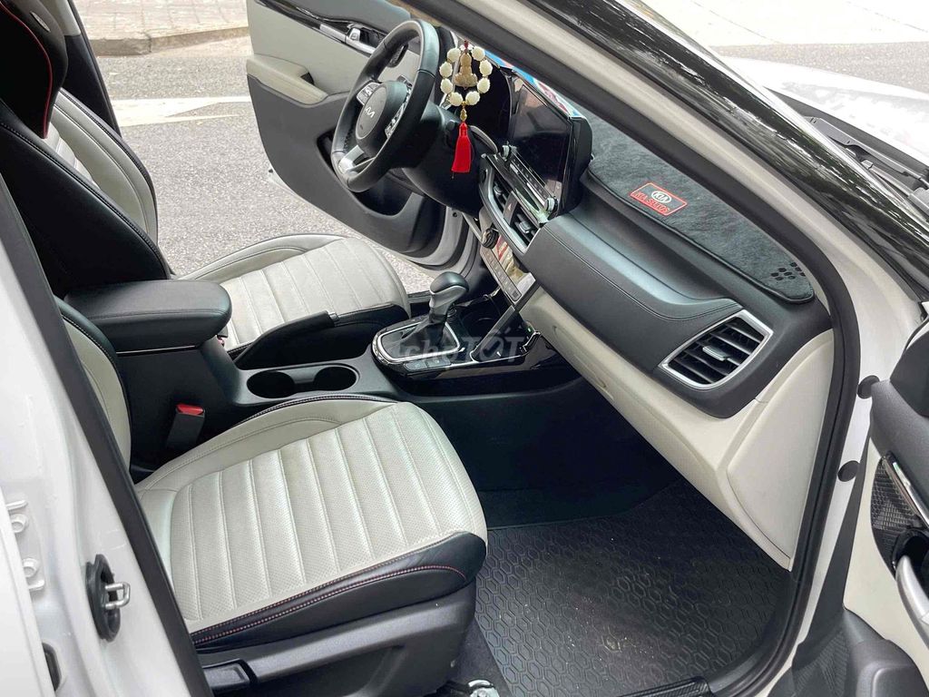 Kia Seltos - ảnh 5