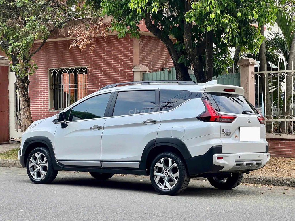 Mitsubishi Xpander Cross 2023 - ảnh 4