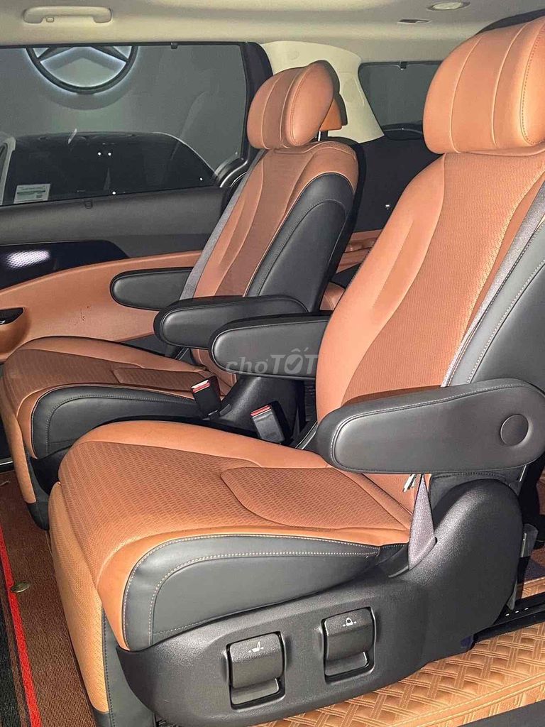 Kia Carnival Signature 2.2D 2022 - ảnh 5