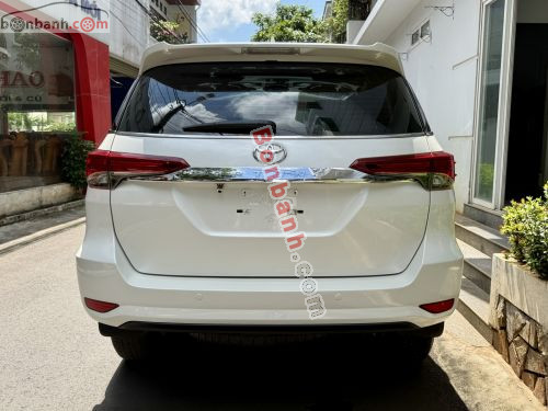 Toyota Fortuner 2.4G 4x2 AT 2019 - ảnh 4