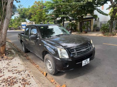 Isuzu 2009 - ảnh 1