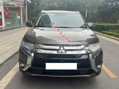 Mitsubishi Outlander 2.0 CVT Premium 2018 - ảnh 1
