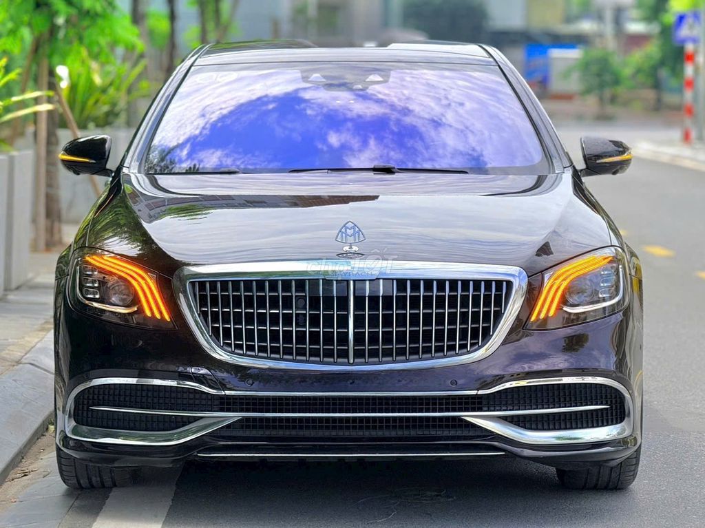 Mercedes-Benz 2019 - ảnh 1
