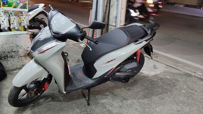 Honda SH 2025 - ảnh 1