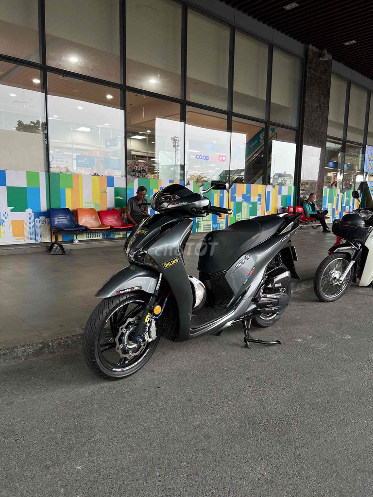 Honda SH 2019 - ảnh 3