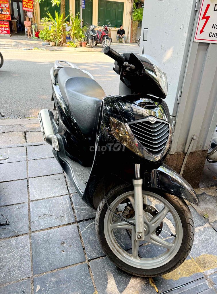 Honda SH 2006 - ảnh 2