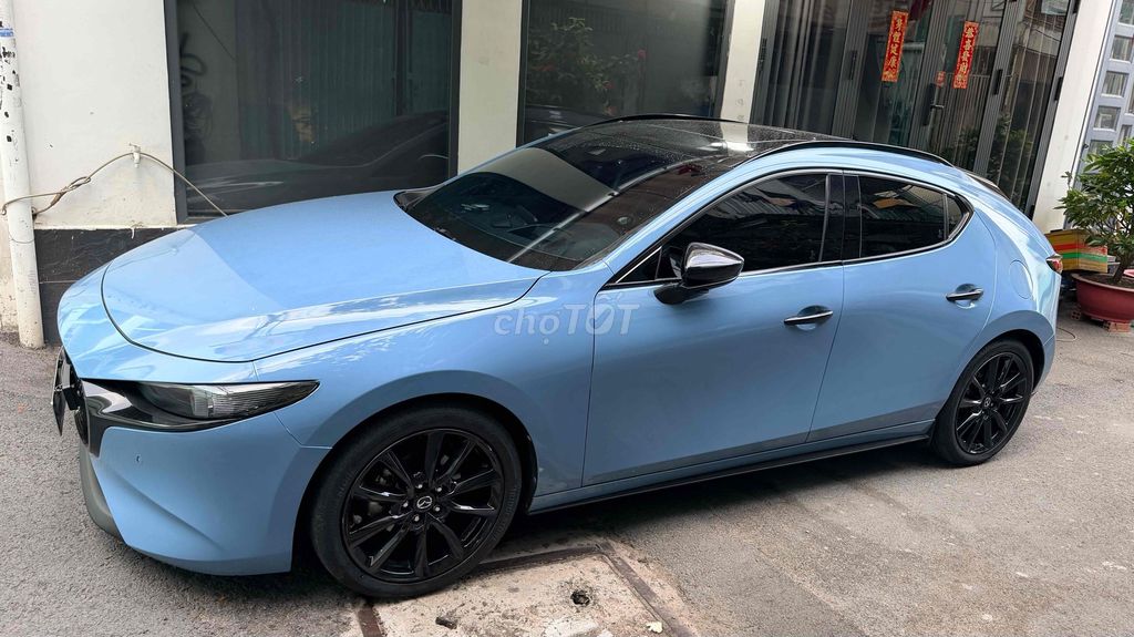 Mazda 3 - ảnh 4
