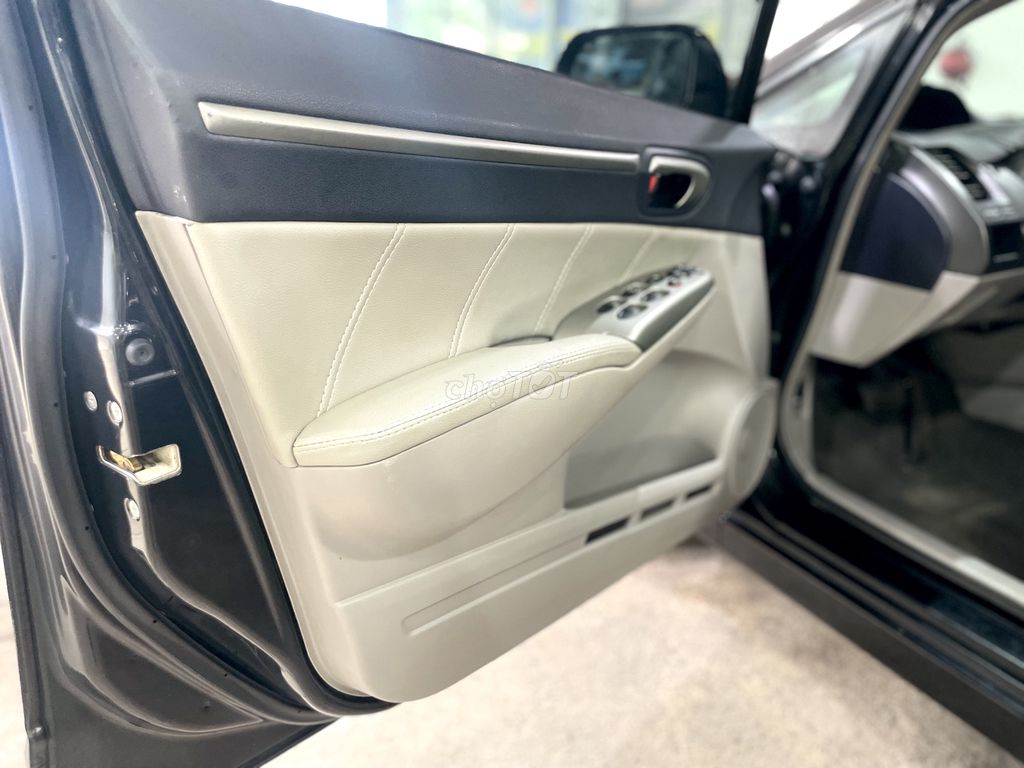Honda Civic 2012 - ảnh 5