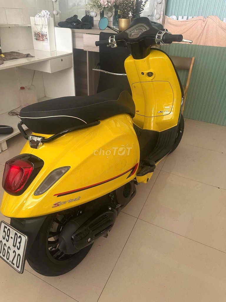 Piaggio Vespa 2022 - ảnh 2