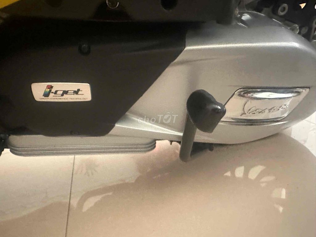 Piaggio Vespa 2022 - ảnh 5