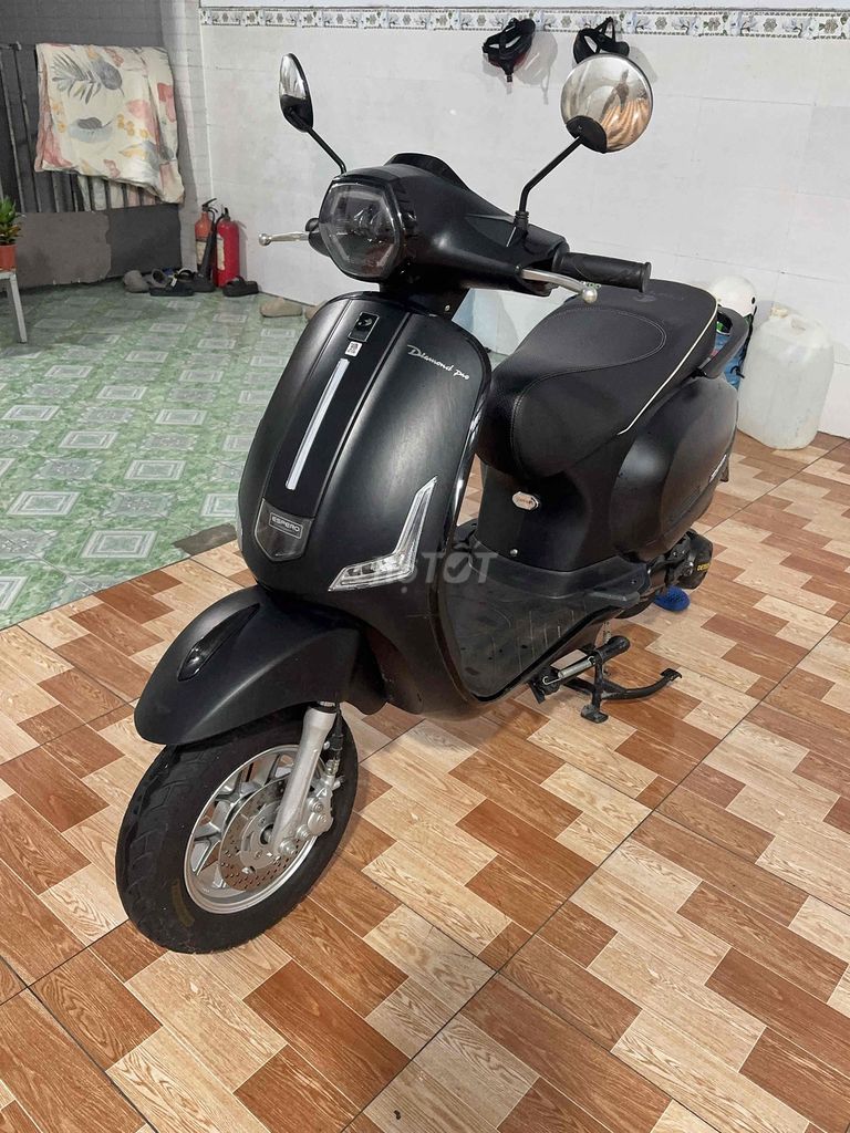 Vespa 2025 - ảnh 1