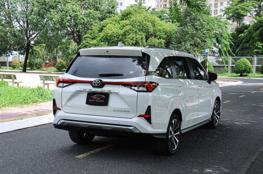 Toyota Veloz Cross 2022 - ảnh 5