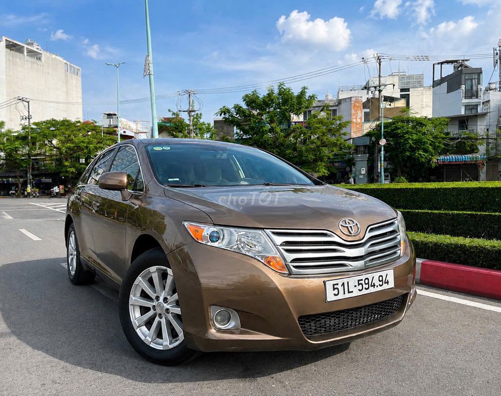 Toyota Venza 2010 - ảnh 1