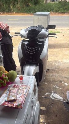 Honda SH 2018 - ảnh 1