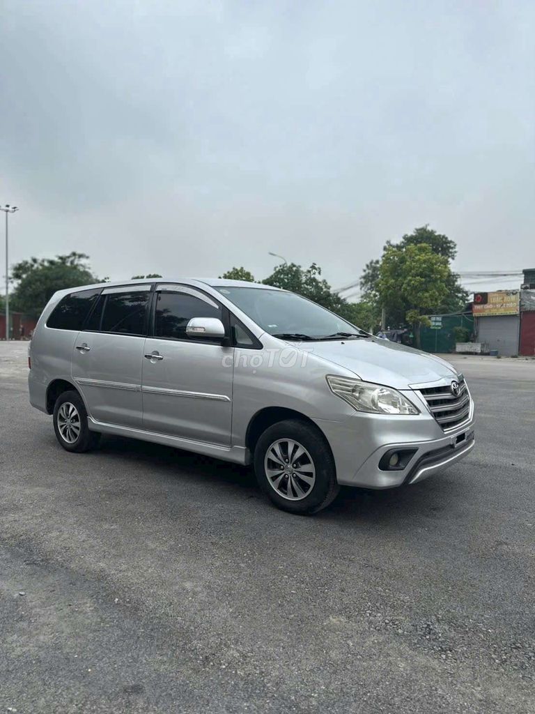 Toyota Innova 2015 - ảnh 3