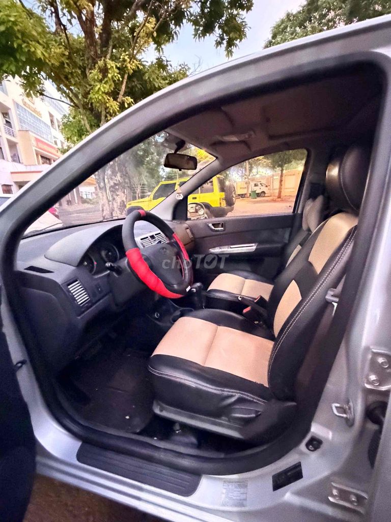 Hyundai Getz 2009 - ảnh 3