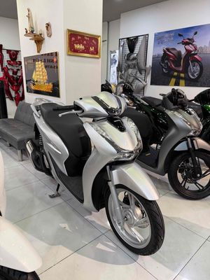 Honda SH 2024 - ảnh 1