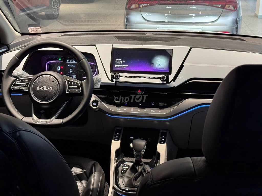 Kia Carens - ảnh 4