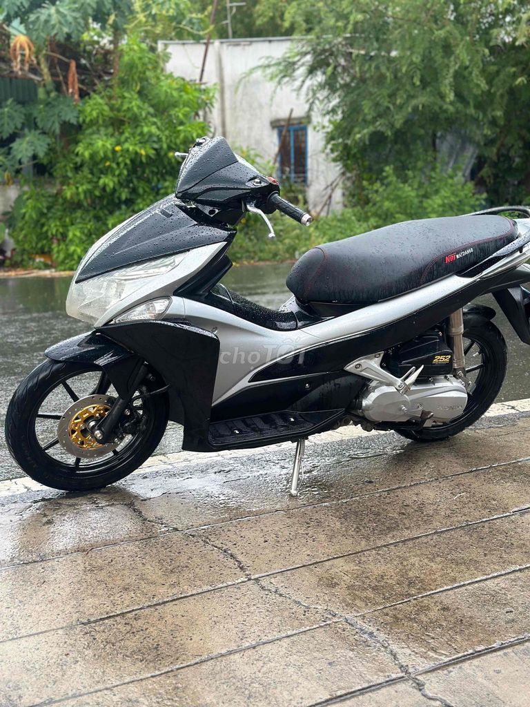 Honda Air Blade 2012 - ảnh 3
