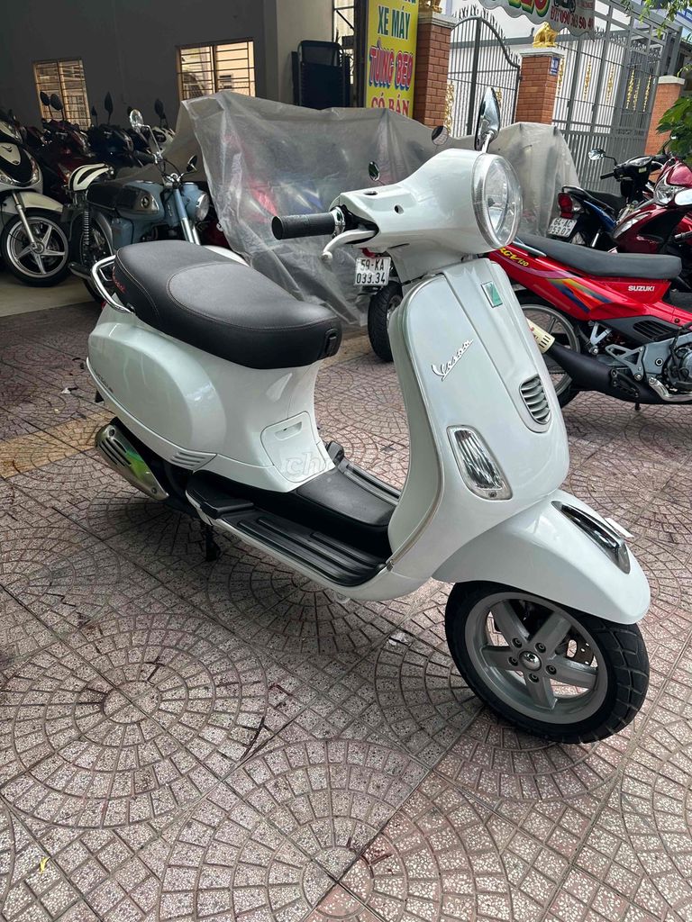 Piaggio Vespa 2014 - ảnh 2