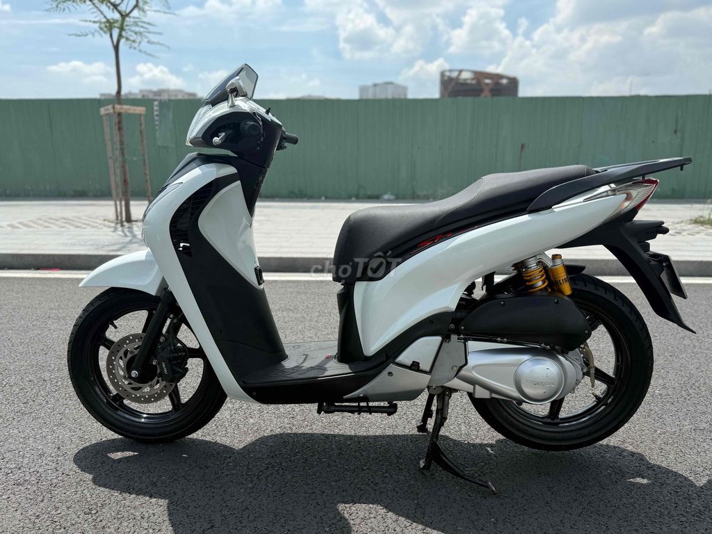 Honda SH 2010 - ảnh 4
