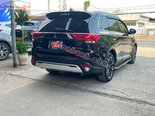 Mitsubishi Outlander Premium 2.0 CVT 2021 - ảnh 3